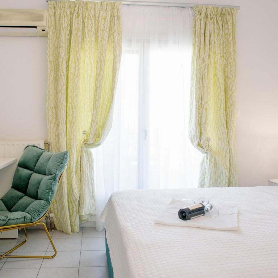 Hotel Papanikolaou Иерисос Екстериор снимка