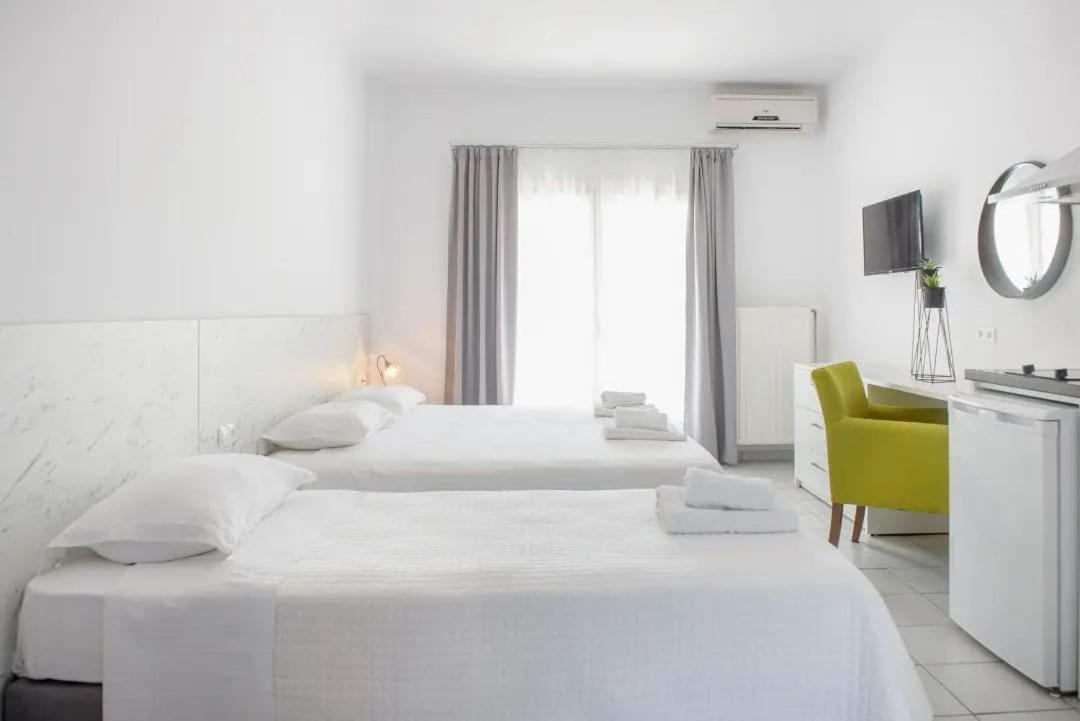 Hotel Papanikolaou Иерисос Екстериор снимка