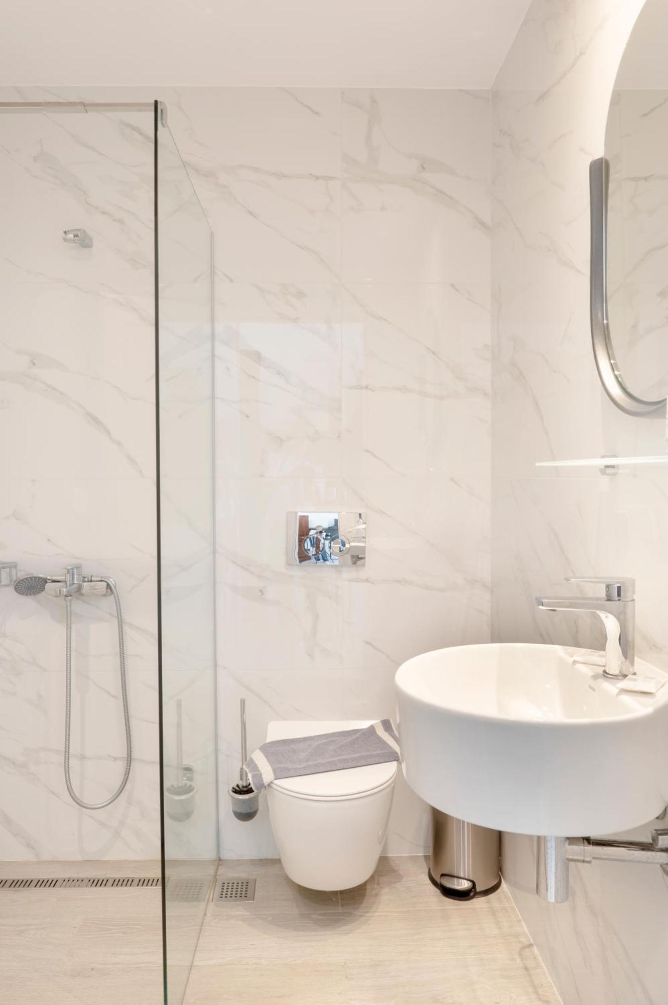 Hotel Papanikolaou Иерисос Екстериор снимка