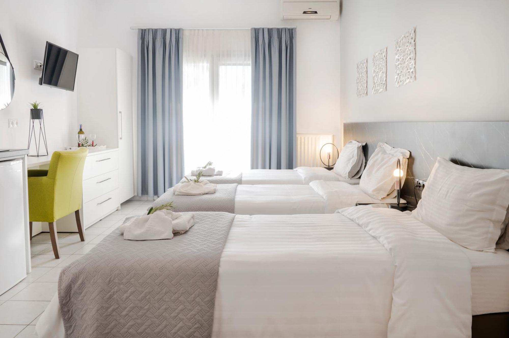 Hotel Papanikolaou Иерисос Екстериор снимка